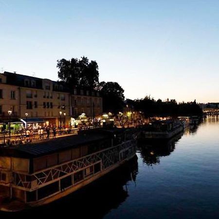 Quai De Versailles Ναντ Εξωτερικό φωτογραφία